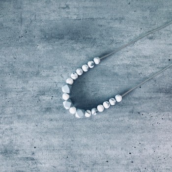 Collier allaitement personnalisé perles silicone Marbre